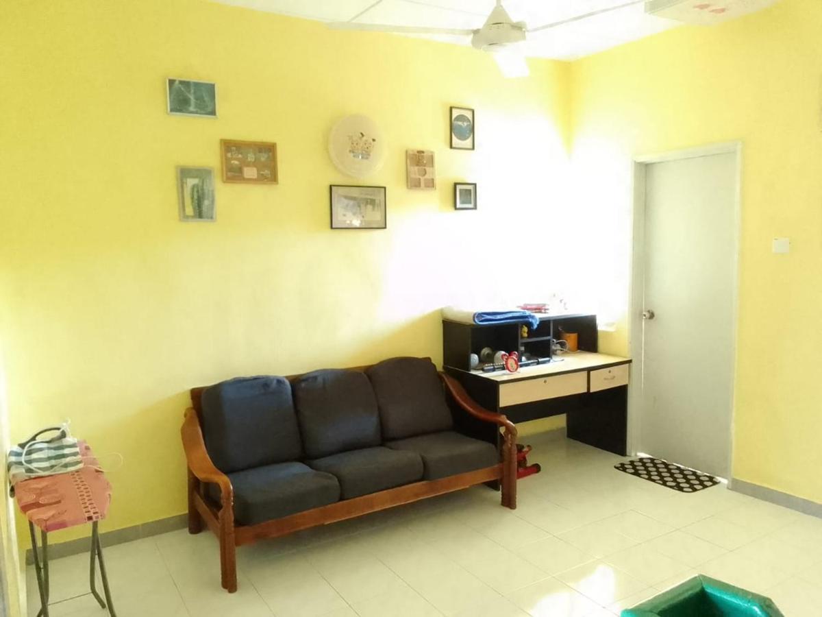 Holiday Home Bagan Lalang 5 Aircon Kampong Bagan Lalang Extérieur photo