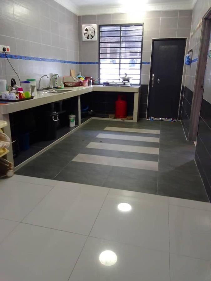 Holiday Home Bagan Lalang 5 Aircon Kampong Bagan Lalang Extérieur photo